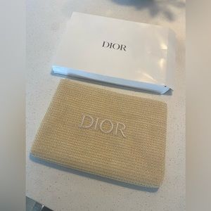 New in box Limited Edition DIOR Beauty Raffia Pouch Clutch Cosmetic Bag